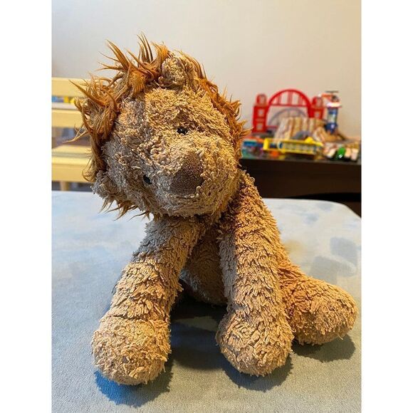Jellycat Fuddlewuddle Lion Stuffed Animal, Medium, 9 inches Medium - 9" - Picture 9 of 11